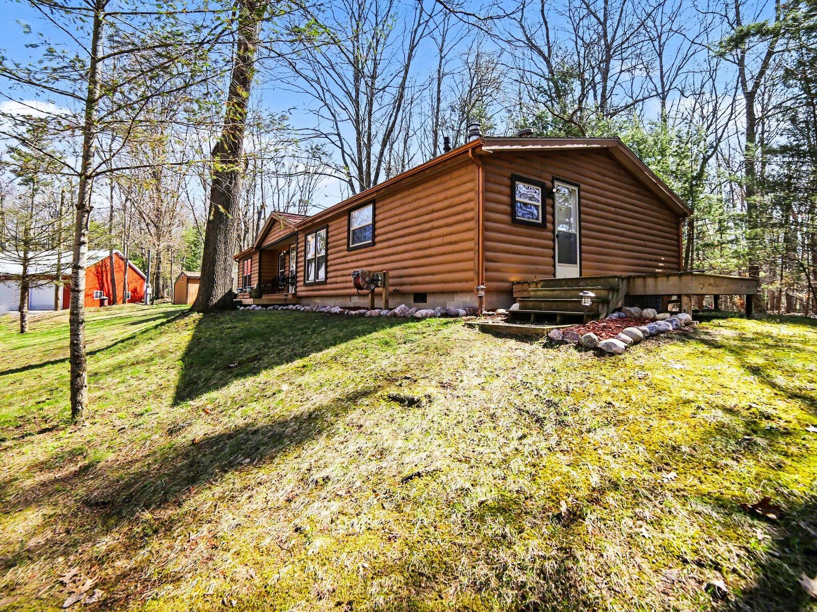 Property Photo:  1758 N Beechwood Drive  MI 49436 