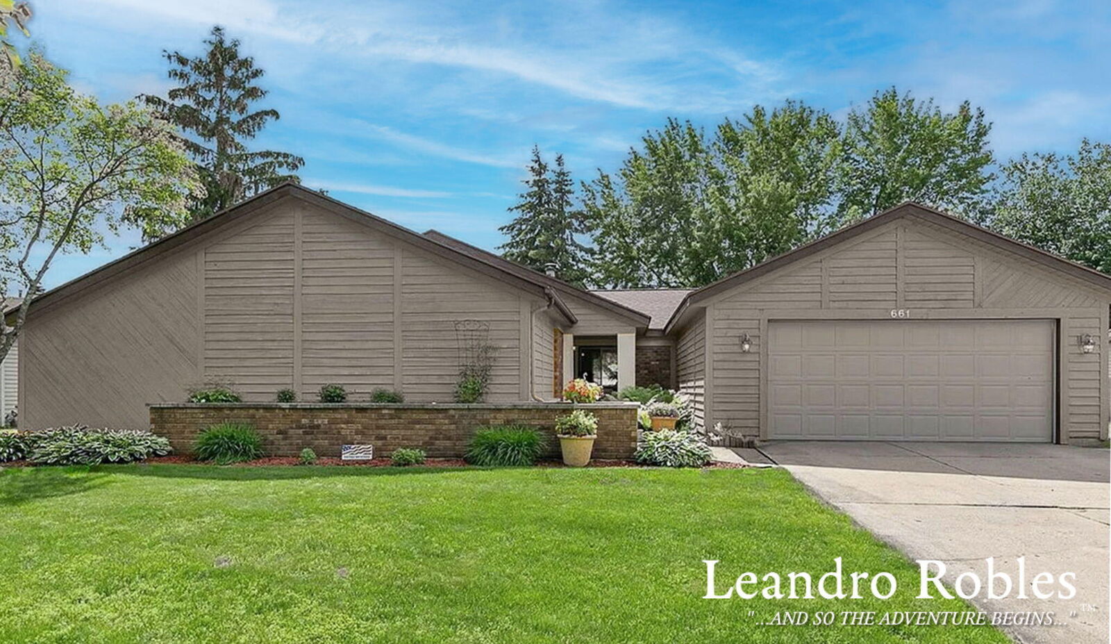 Property Photo: 661 Twin Lakes Drive NE MI 49525