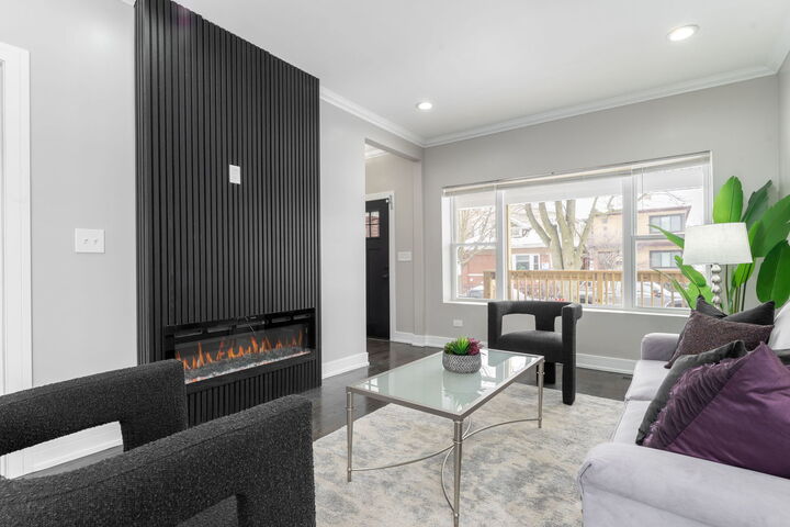 Property Photo:  6101 S Maplewood Avenue  IL 60629 