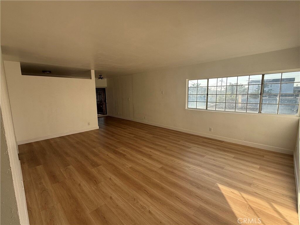 Property Photo: 212 W 84th St CA 90003