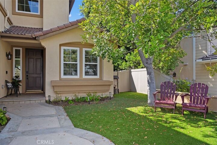 Property Photo:  19 Crestview  CA 92688 