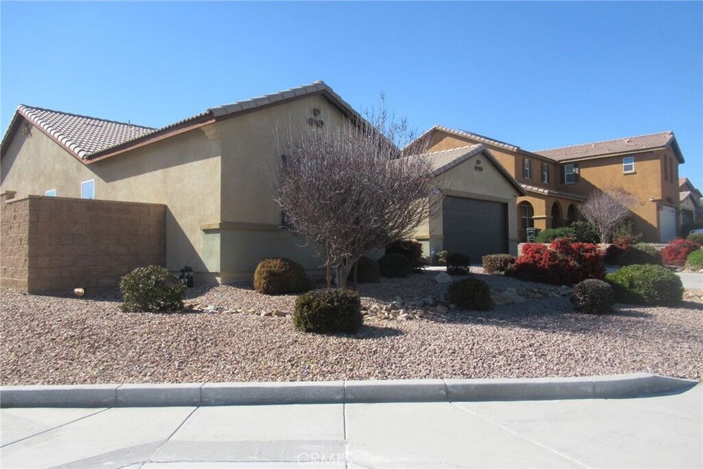 Property Photo: 15173 Goshen Court CA 92394