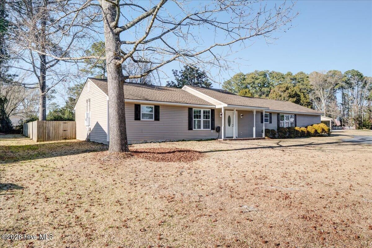 Property Photo: 402 Swiss Road NC 28560