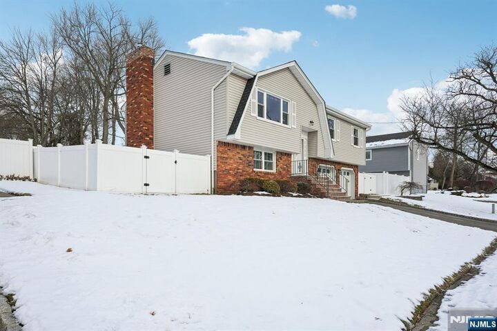 Property Photo: 14 Carr Place NJ 07512