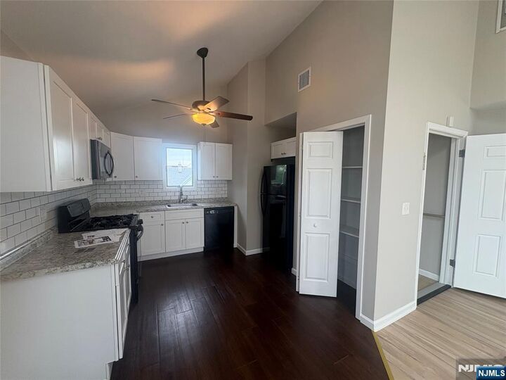 Property Photo:  70 Pink Street 2  NJ 07601 