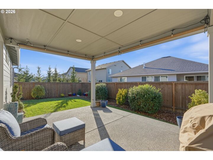 Property Photo:  3713 S 41st Pl  WA 98642 
