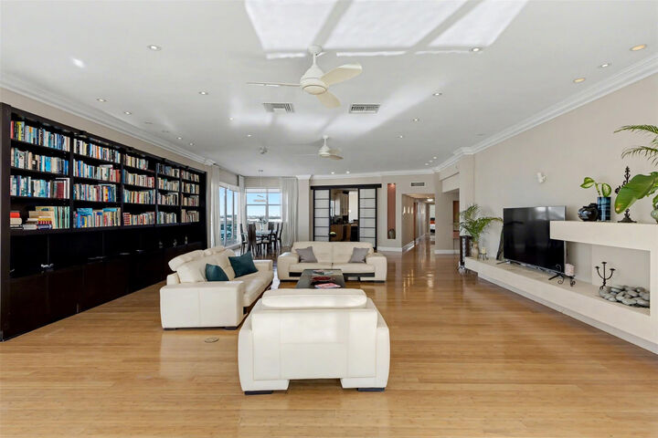 Property Photo: 3430 Galt Ocean Drive Ph1 FL 33308