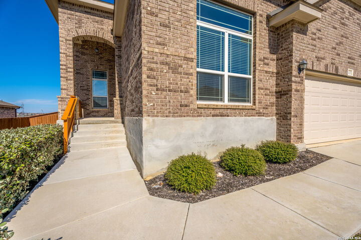 Property Photo:  11115 Evening Bell  TX 78245 