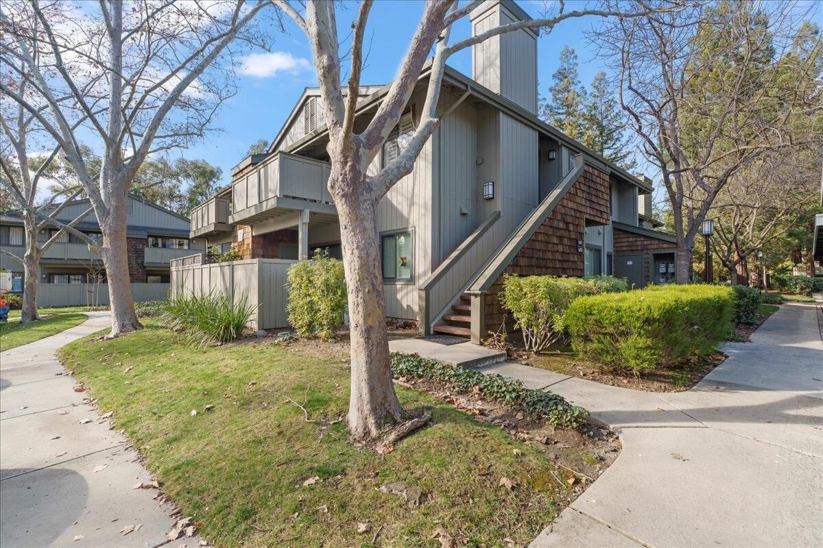 Property Photo: 1411 La Terrace Circle CA 95123