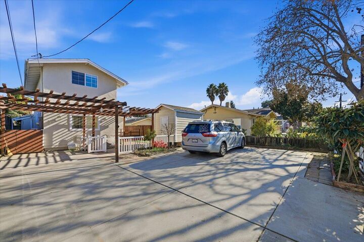 Property Photo:  354 Irving Avenue  CA 95128 
