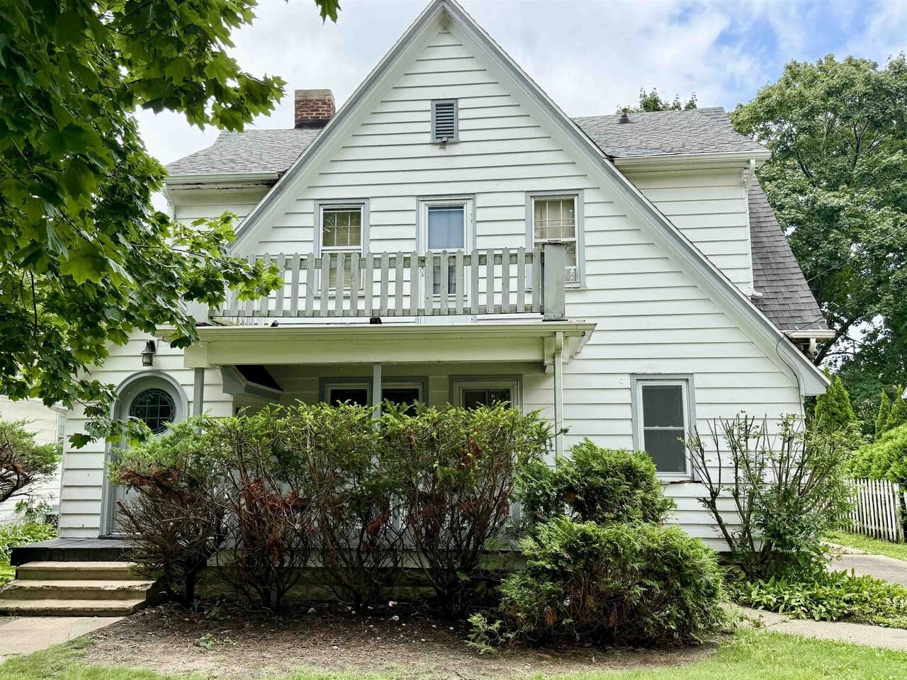 Property Photo:  640 Central Avenue  WI 53511 