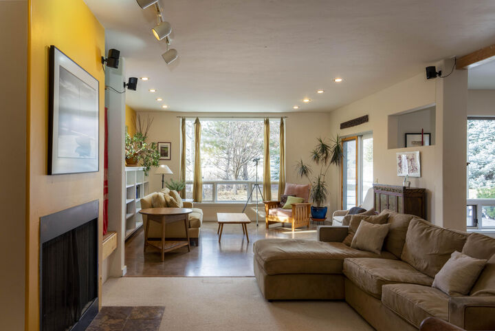 Property Photo: 101 Dogwood Rd ID 83333