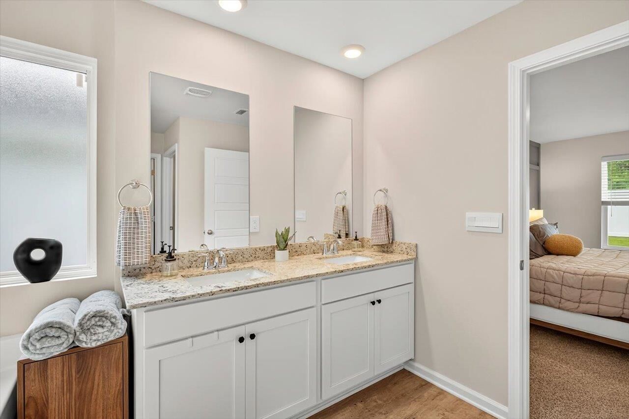 Property Photo:  3963 Cottage Farm Road  FL 32311 