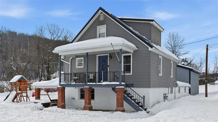 Property Photo: 100 Stella St PA 15021