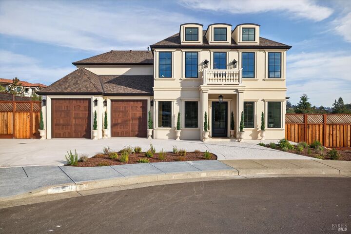 Property Photo:  3724 Lakebriar Place  CA 95403 