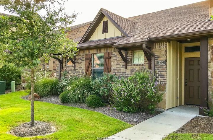 Property Photo:  322 Newcomb Lane  TX 77845-7780 