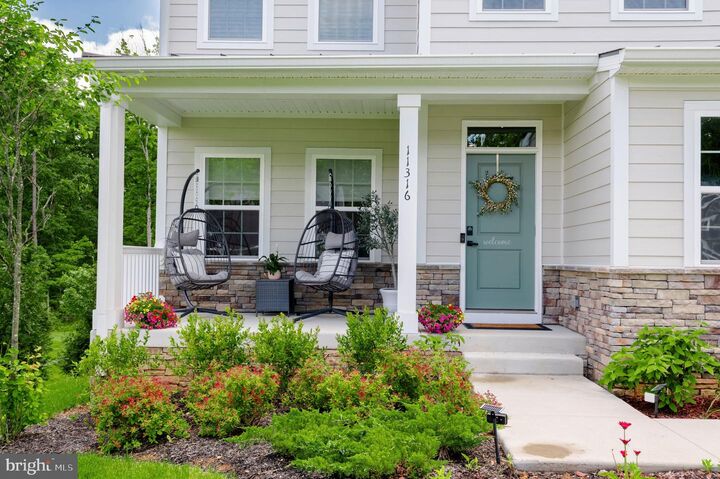 Property Photo: 11316 Oakville Lane VA 22551