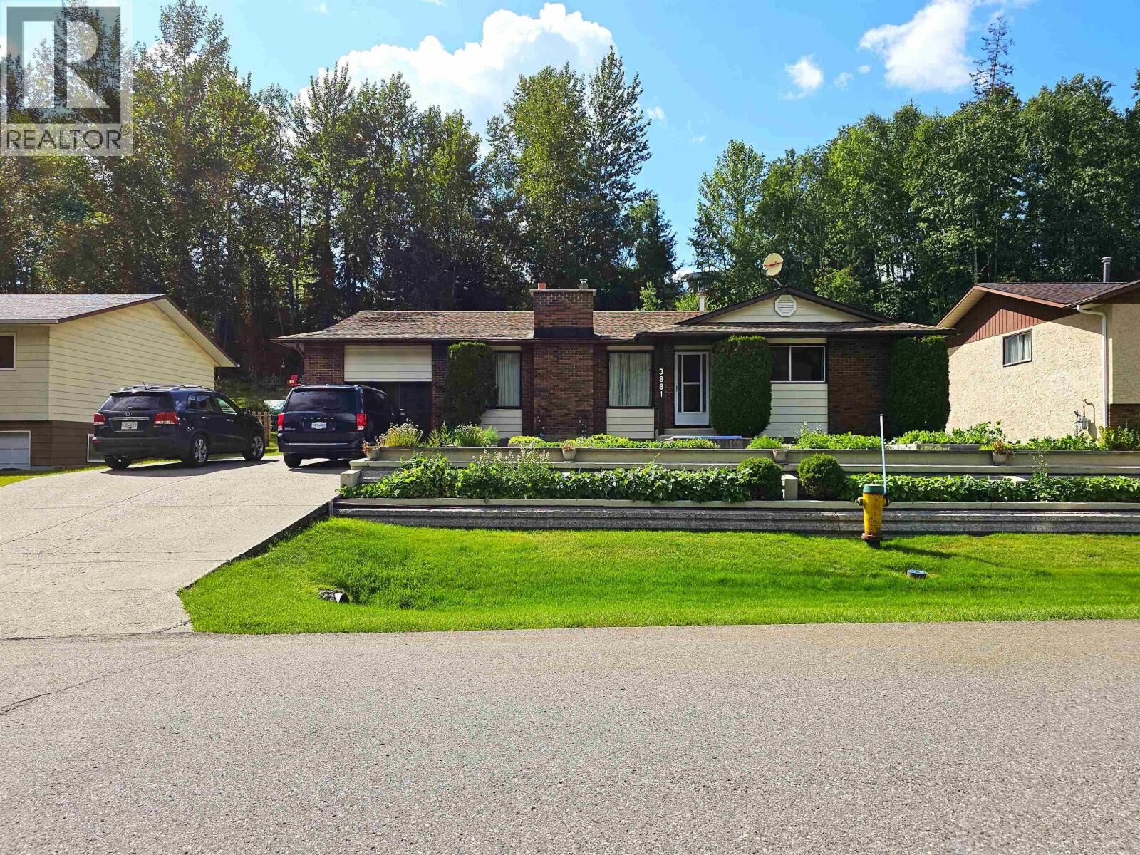 Property Photo: 3881 Bellamy Road BC V2K 3W1