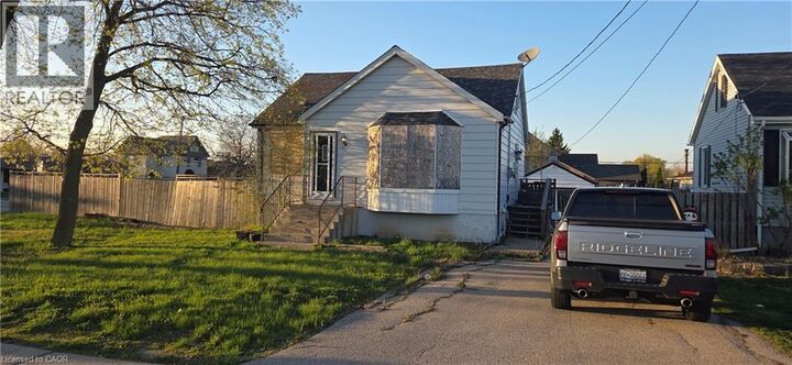 Property Photo: 411 Highway 8 ON L8G 1G1