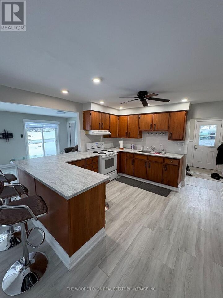 Property Photo:  82G Lucky Strike Road North  ON K0L 1Z0 