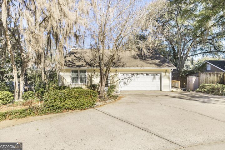 Property Photo:  240 Mossland Drive  GA 31069 