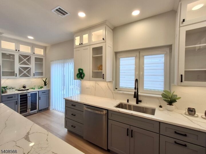 Property Photo: 440 Railroad Avenue NJ 08879