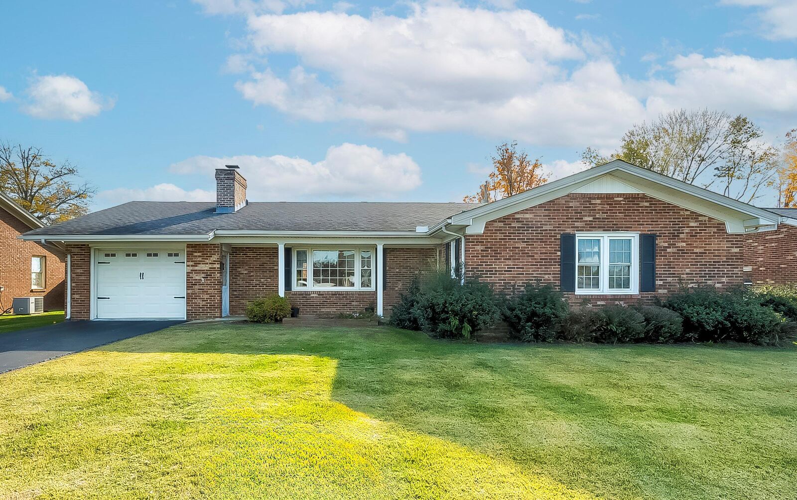 Property Photo:  136 Pin Oak Drive  KY 40444 