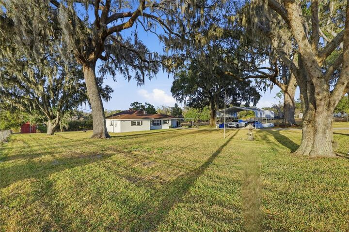 Property Photo:  31505 Saint Joe Road  FL 33525 