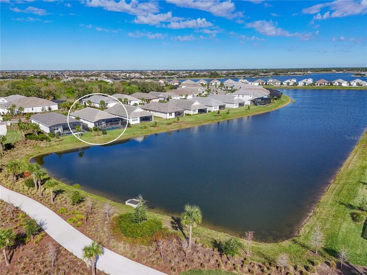 Property Photo:  8055 Slipway Drive  FL 34240 