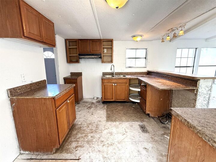 Property Photo: 5055 Cedar Hammock Street FL 33859