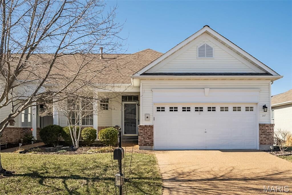 Property Photo:  247 Pigeon Drive V  MO 63367 