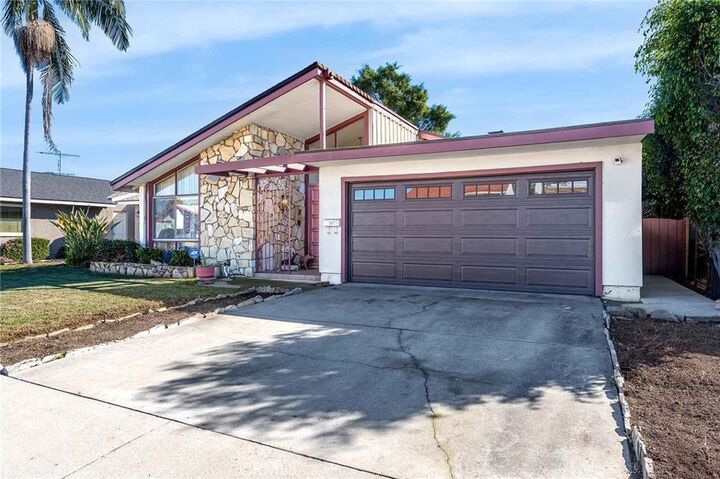 Property Photo:  2020 Del Bay  CA 90712 