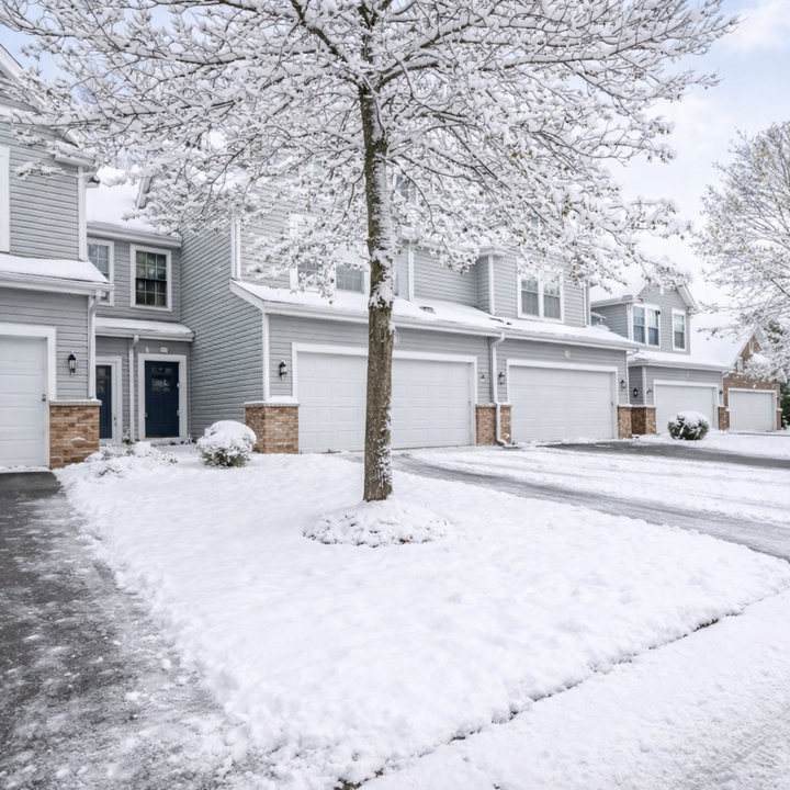 Property Photo:  6902 139th Lane NW 5  MN 55303 