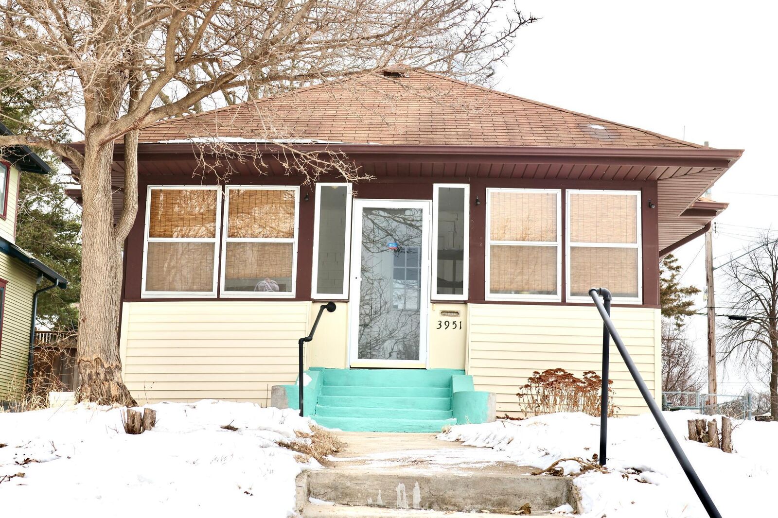 Property Photo:  3951 17th Avenue S  MN 55407 