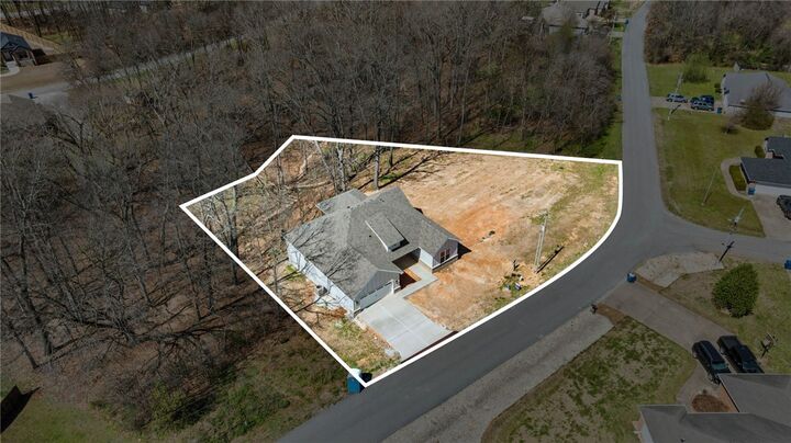 Property Photo:  5 Blairgowrie Drive  AR 72715 