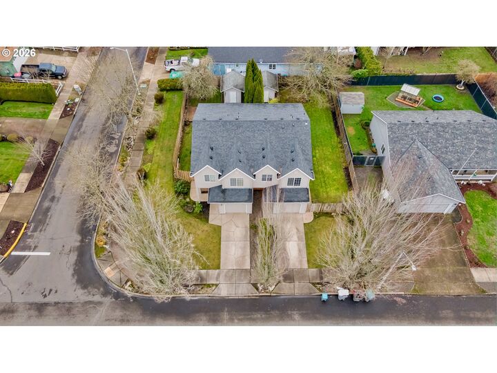 Property Photo: 2067 SW Fellows St OR 97128