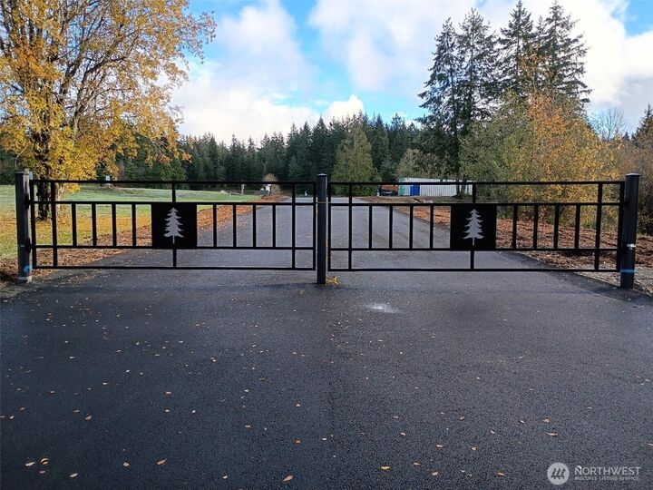 Property Photo: 6 Crescent Valley Drive NW WA 98332