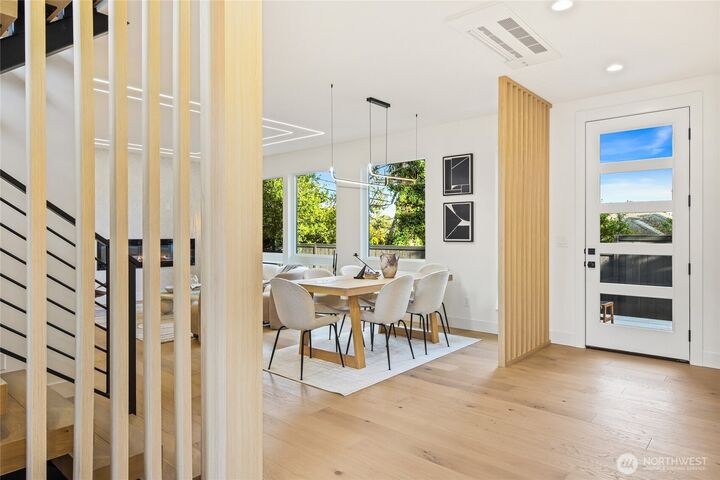 Property Photo: 7358 33rd Avenue NE WA 98115