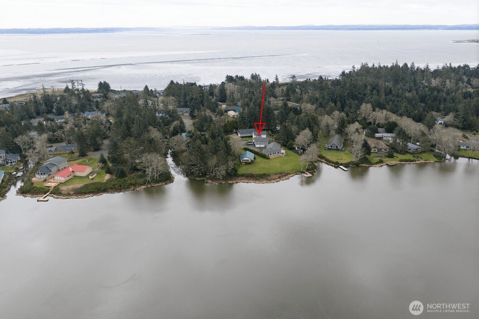 Property Photo:  737  Dover Court SE  WA 98569 