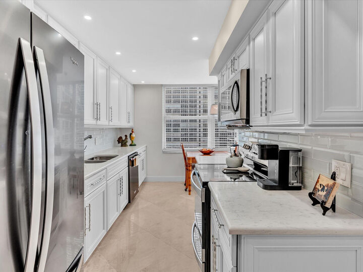 Property Photo: 4300 N Ocean Boulevard 15J FL 33308