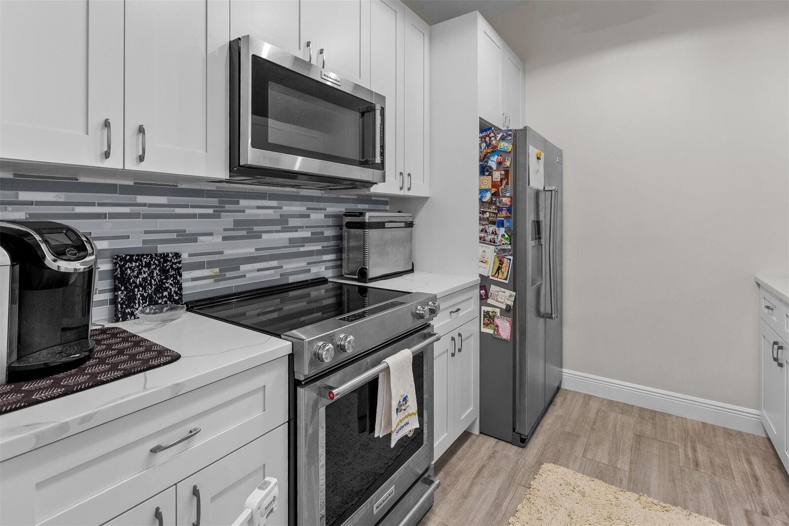 Property Photo: 3 Camden Lane FL 33426