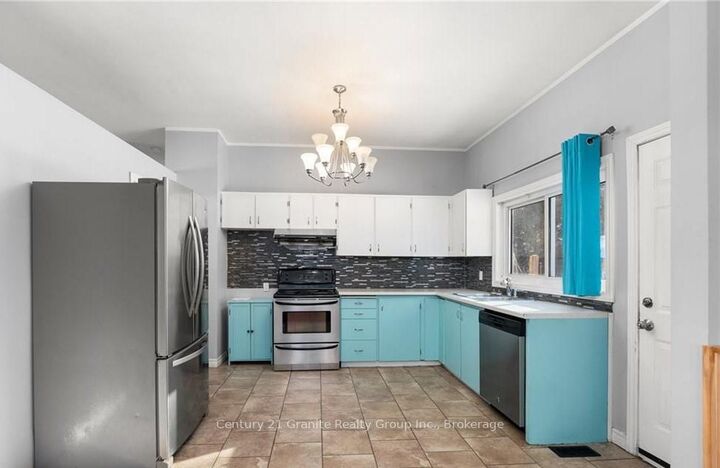 Property Photo:  37 McKay Street  ON K0M 2K0 