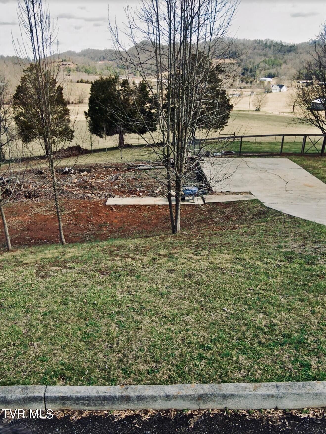 Property Photo:  163 Alexander Crossings Drive  TN 37642 