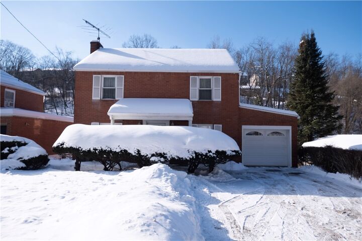 Property Photo:  2511 McNeilly Rd  PA 15226 