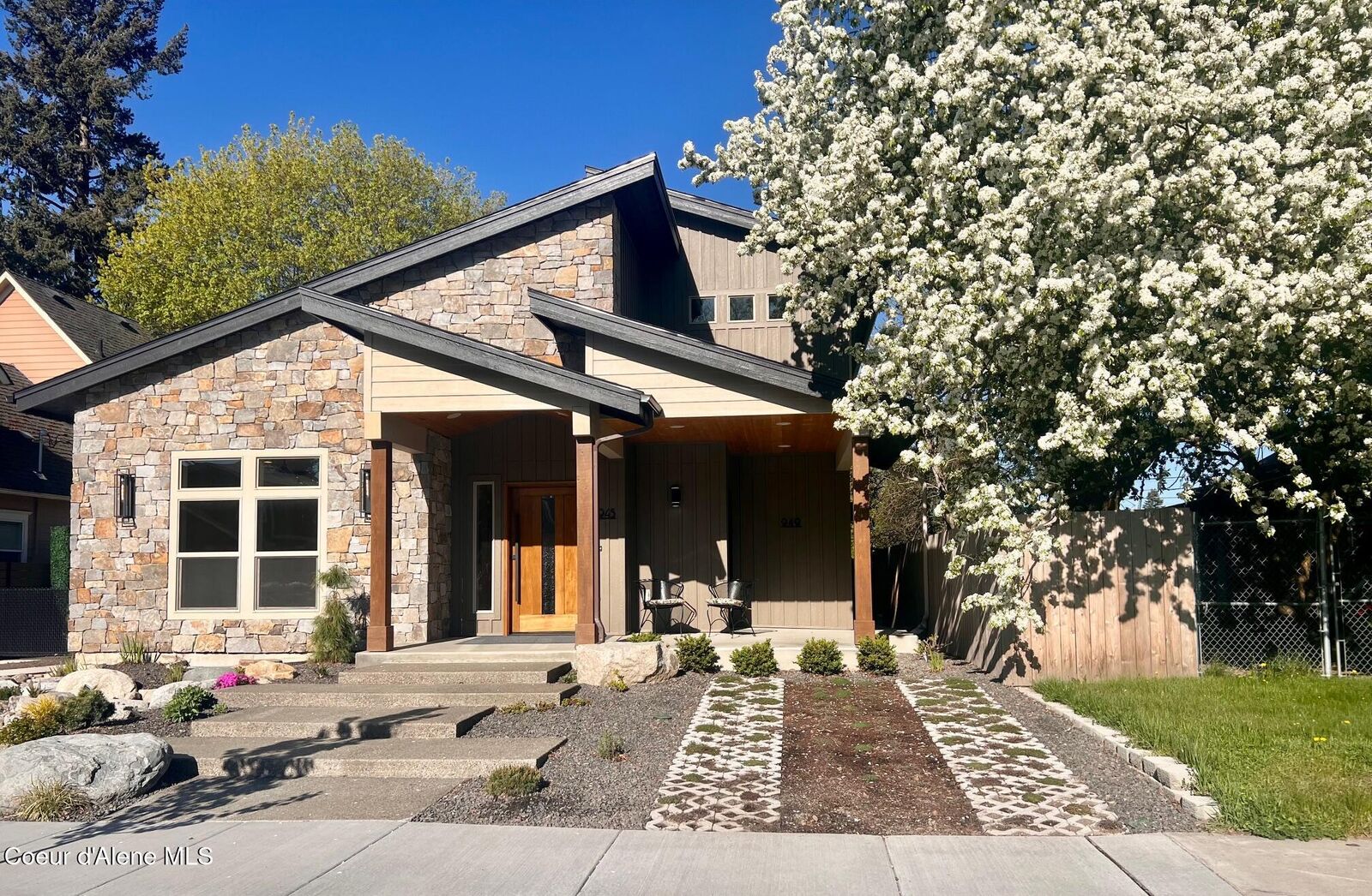 Property Photo:  945 N 5th St  ID 83814 