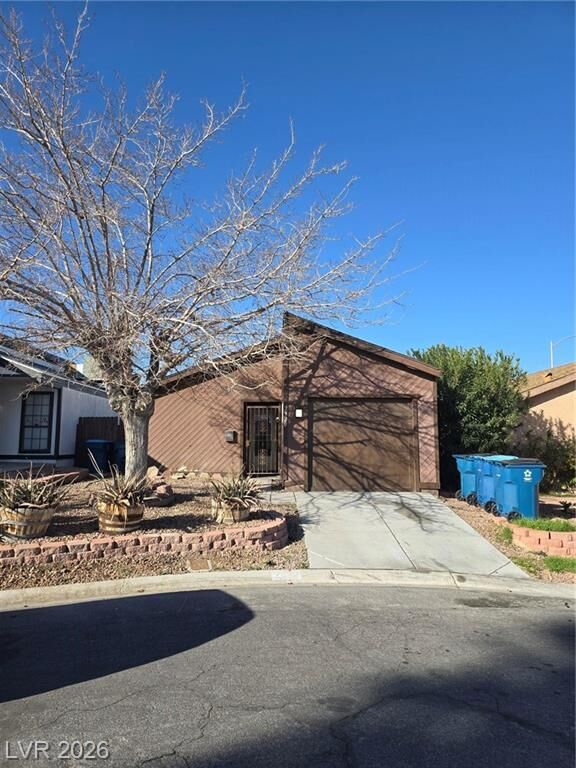 Property Photo:  2320 El Molino Circle  NV 89108 