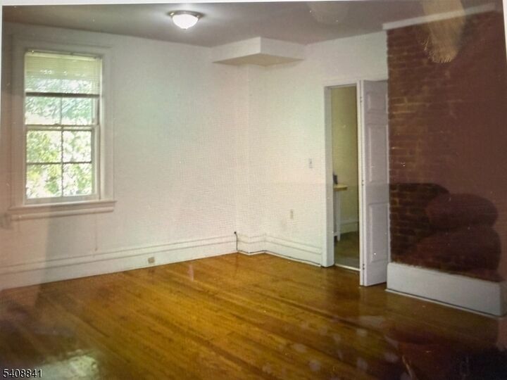 Property Photo:  132 Watchung Ave 2  NJ 07043 