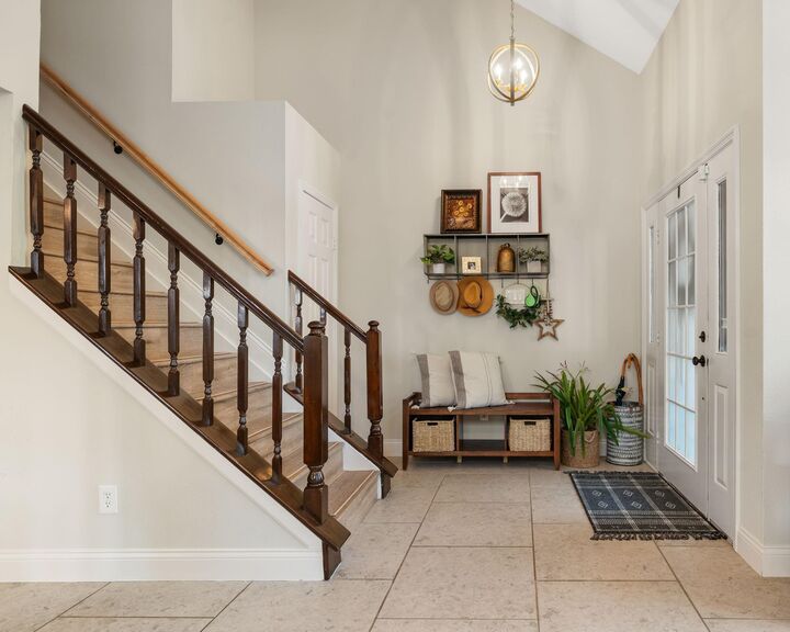 Property Photo:  115 E Pathfinders Circle  TX 77381 