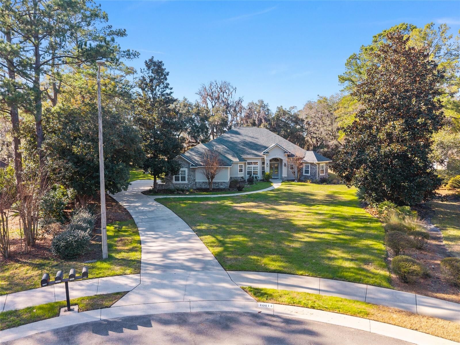 Property Photo:  10614 SW 15th Lane  FL 32607 