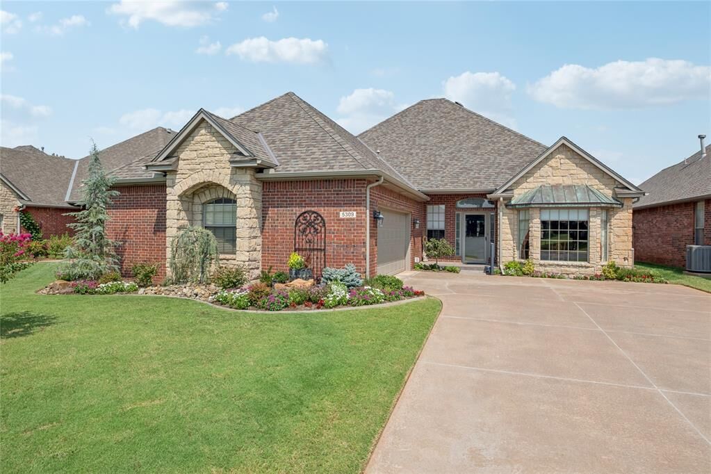 Property Photo:  5309 NW 123rd Street  OK 73142 